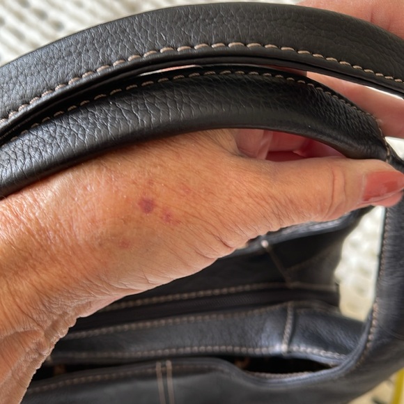 Authentic Tignanello satchel. Black leather,stunning lining. Silver hardware.EUC - Picture 11 of 12